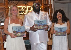 Le Dîner en Blanc Philadelphia 2024 Media Preview Party was held Boathouse Row’s Vesper Boat Club